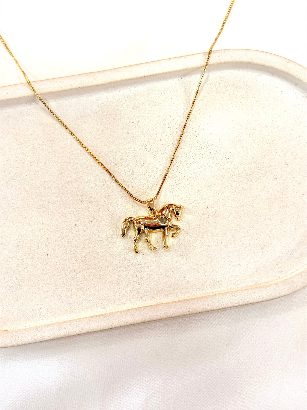 Colar pingente cavalo