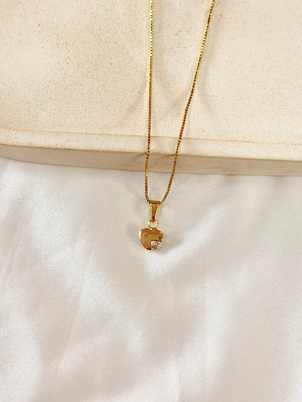 Colar coração com cristal