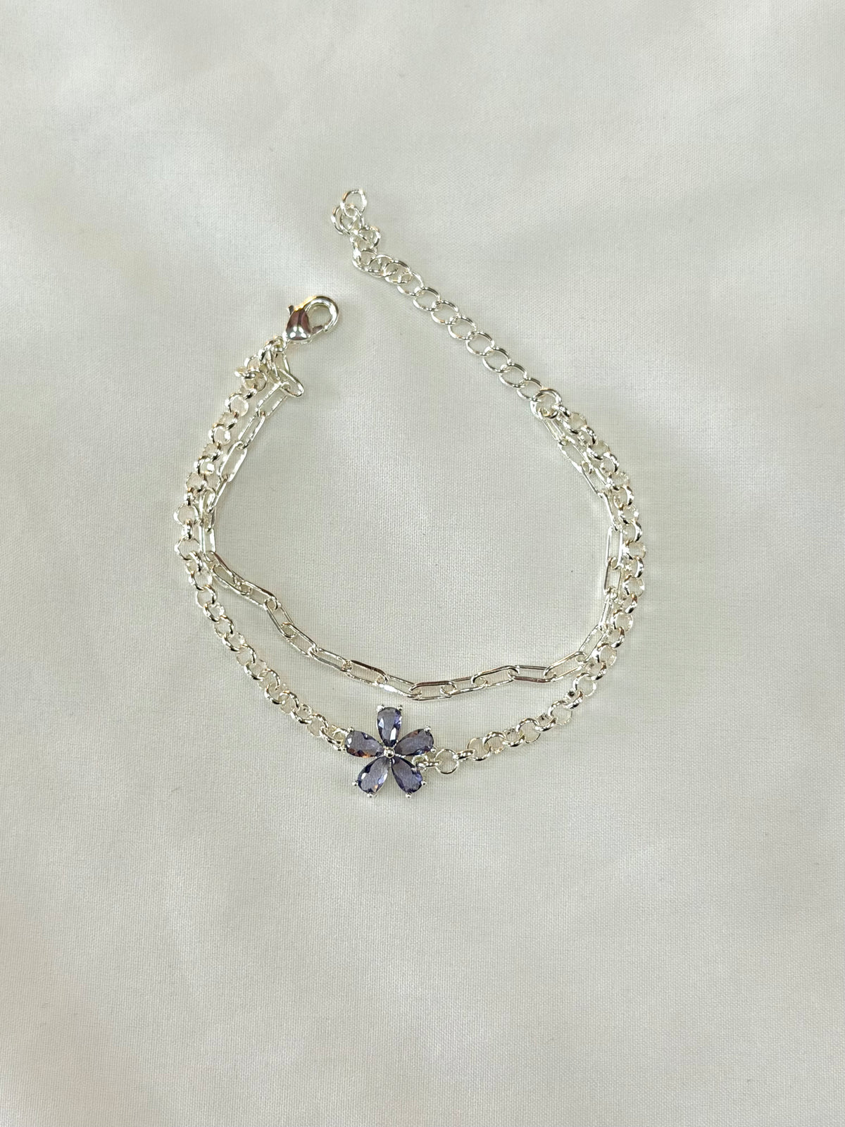 Pulseira dupla com flor