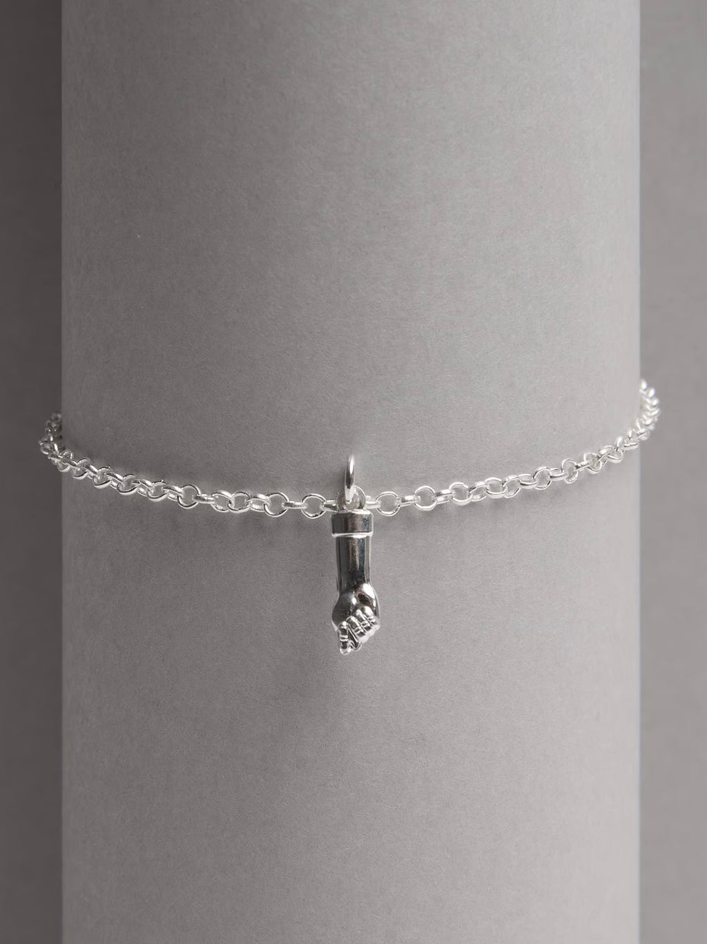 Pulseira pingente figa 15cm