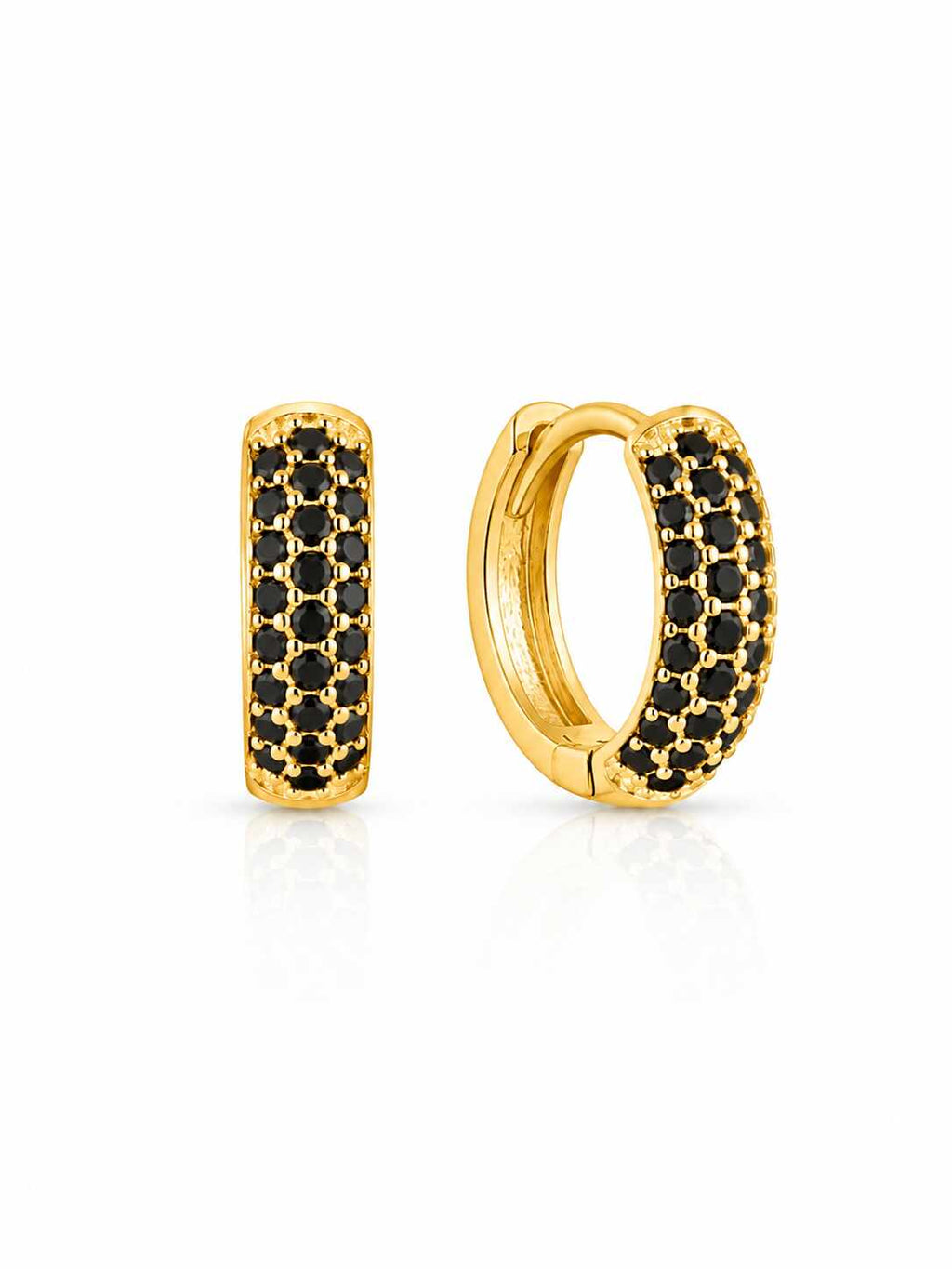 Argola com zircônias pretas