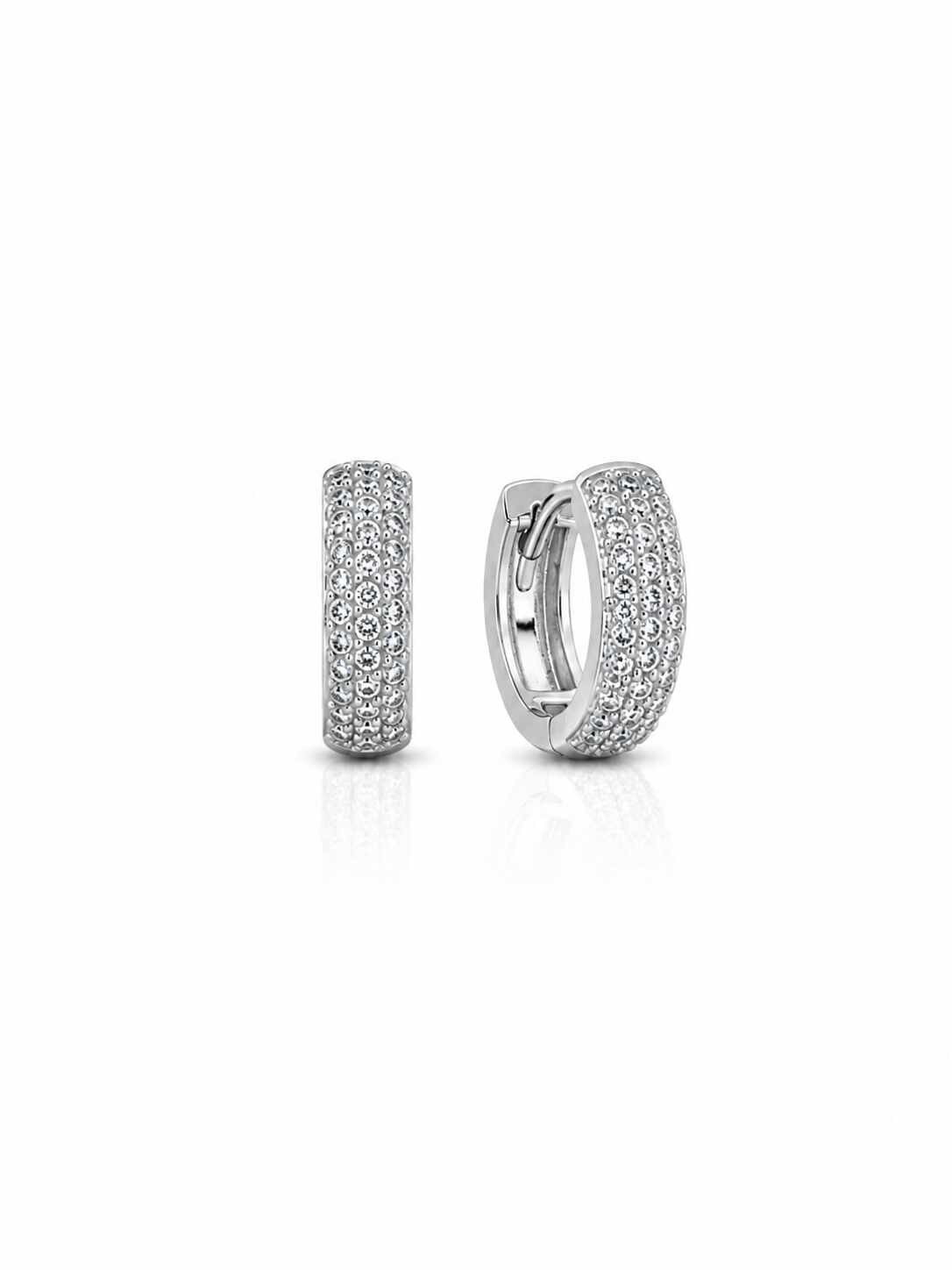 Argola três  fileiras cravejadas de Zircônias G